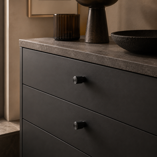 Aure Huxley Pedestal Knob – Matte black