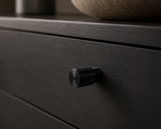 Aure Huxley Pedestal Knob – Matte black