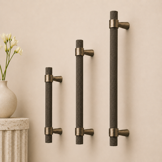 Ellington Door Pull