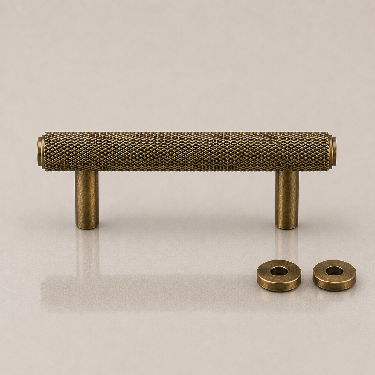 Aure Mercer Cabinet Pull – Aged Brass