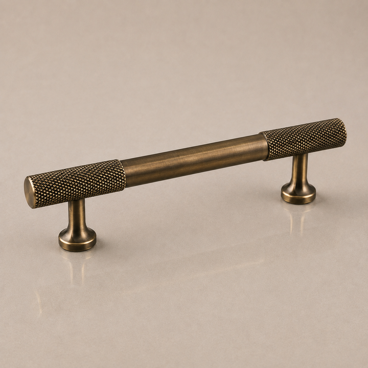 Aure Dalton Cabinet Pull – Aged Brass