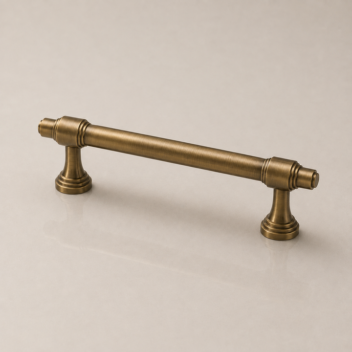 Aure Kensington Pull – Aged Brass