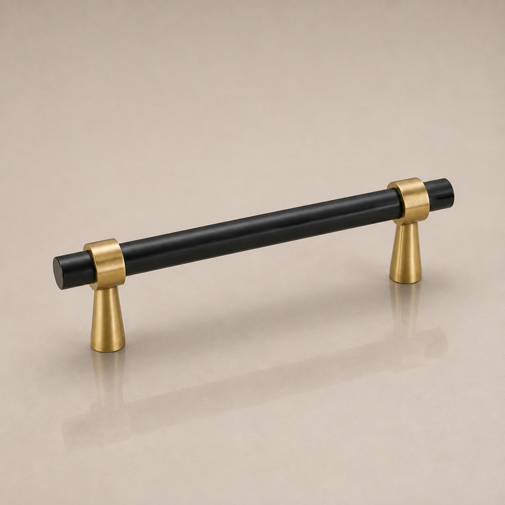 Aure Foster Pull – Matte Black & Satin Brass