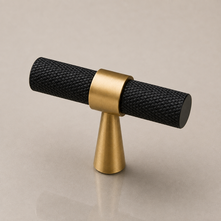 Aure Ellington T-Bar – Matte Black & Brass