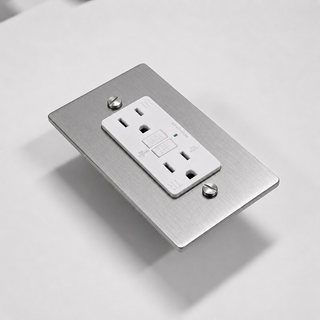 Variant hero - GFCI - Brushed Nickel