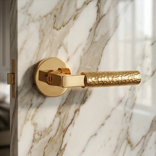 Hammered Door Handle on Round Rose - Polished Brass