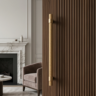 Ellington Door Pull