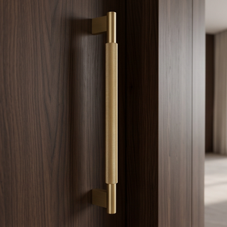 Mercer Door Pull with Rectangular Mounts