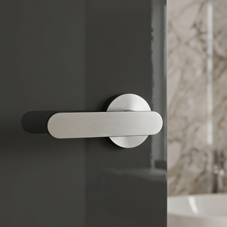 Harlow Door Handle