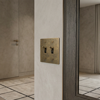 2G Toggle Switch