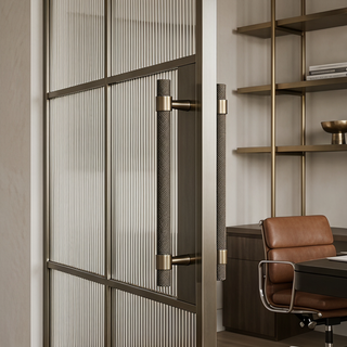 Ellington Door Pull