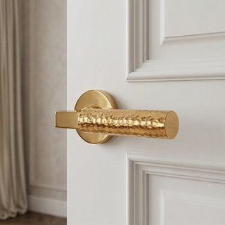 Hammered Door Handle on Round Rose - Polished Brass
