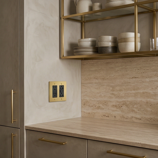 Ivory White & Brass Outlet + Outlet with USB-C & USB-A 2G