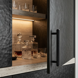 Aure Mercer Cabinet Pull
