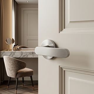 Harlow Door Handle