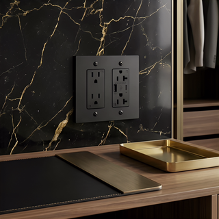 Matte Black Outlet + Outlet with USB-C & USB-A 2G