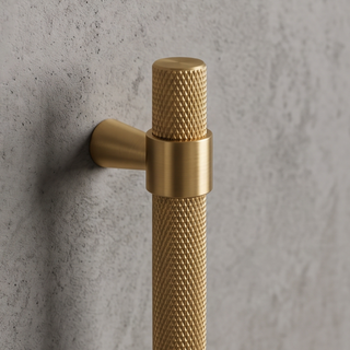 Ellington Door Pull