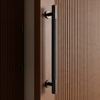 Mercer Door Pull