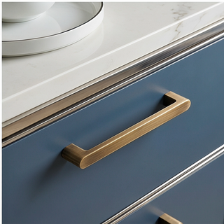 Harrington Soft-Edge Cabinet Pull