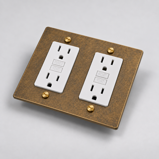 Duplex Outlet — Aged Brass · 2-Gang · GFCI – White — configuration render