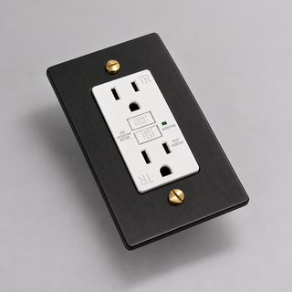 Duplex Outlet — Matte Black & Brass · 1-Gang · GFCI – White — configuration render