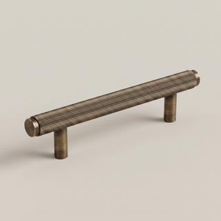 Aure Calder Pull - Matte black